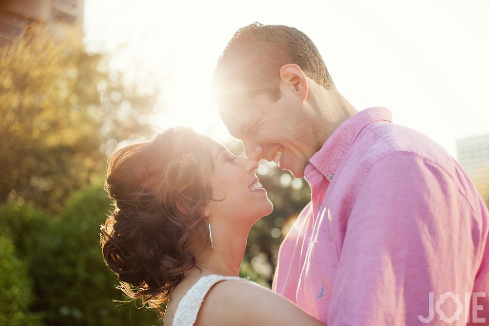 casual engagement session in downtown Houston by Joie Photographie 