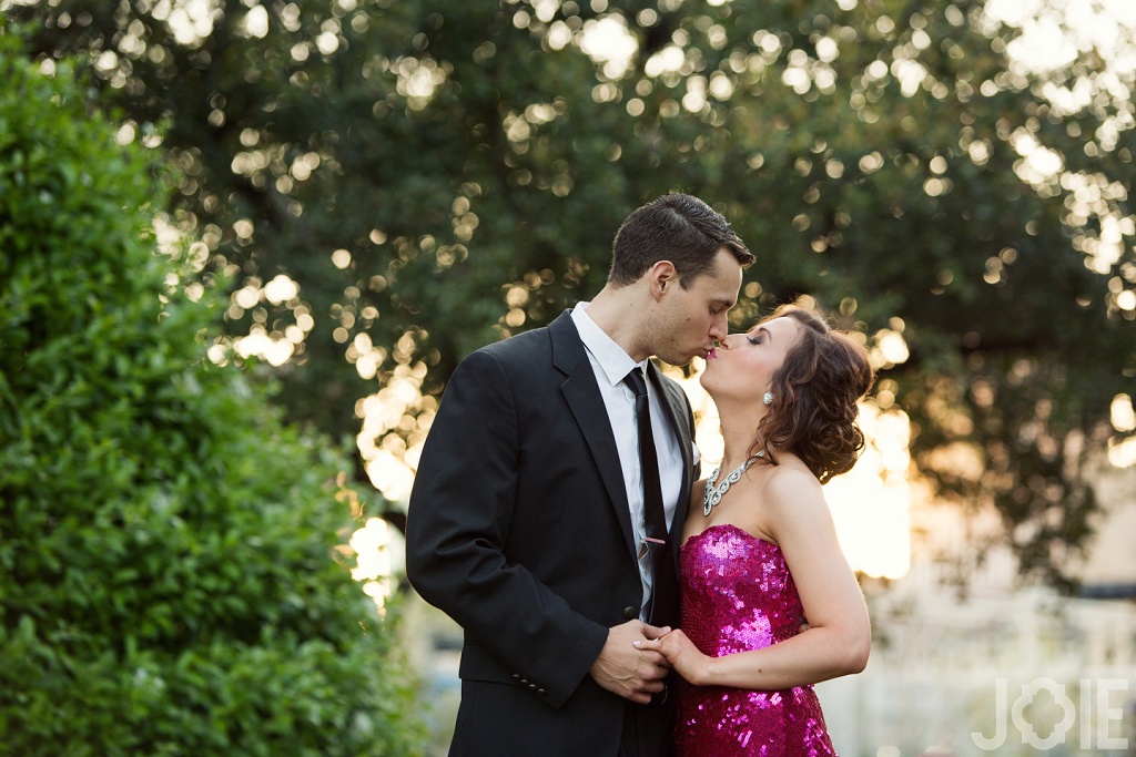 formal engagement session in downtown Houston by Joie Photographie 