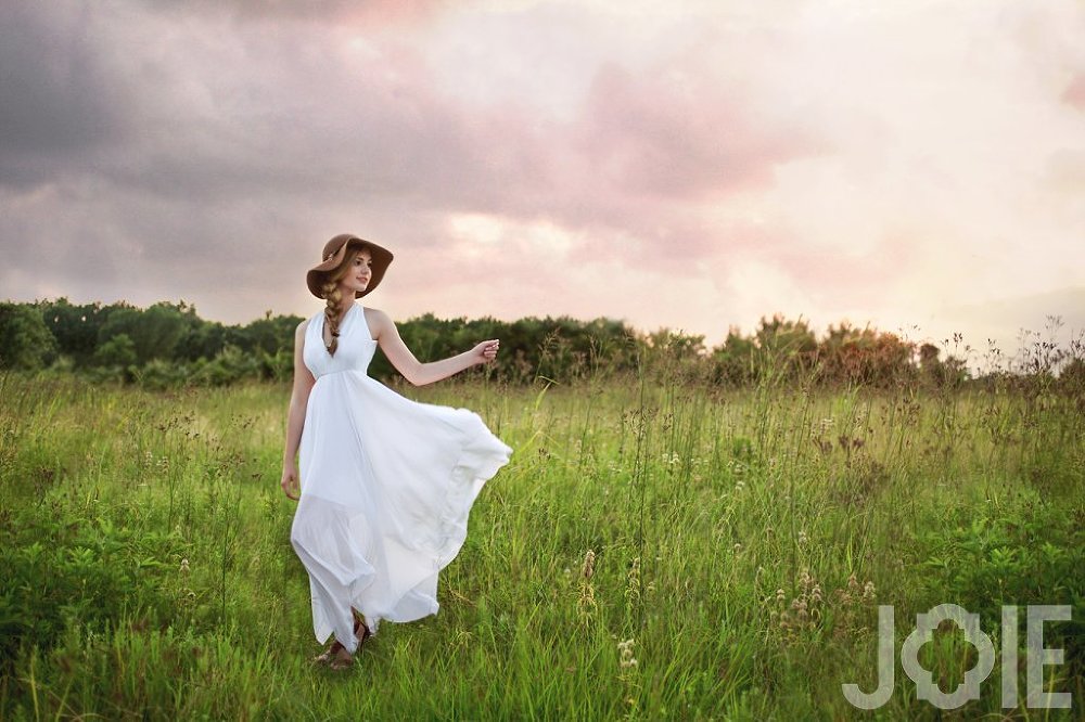 JOIE Spokesmodel for Houston top portrait studio