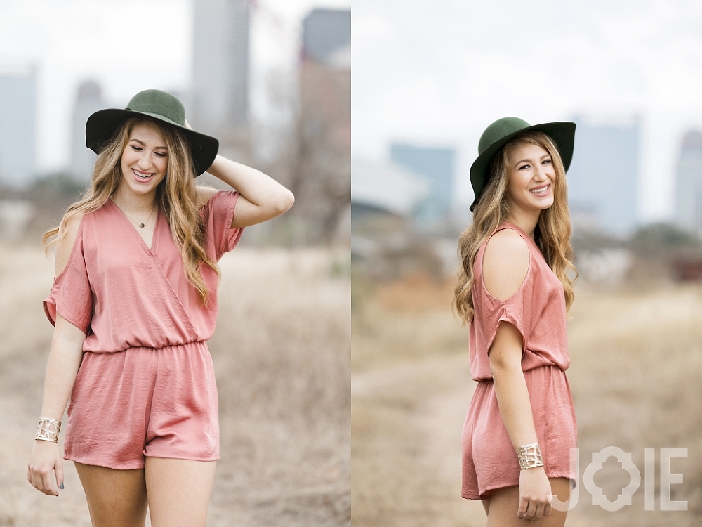 Texan themed senior session by JOIE Photographie